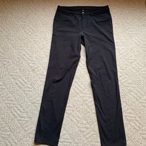Lululemon Men’s ABC Pants